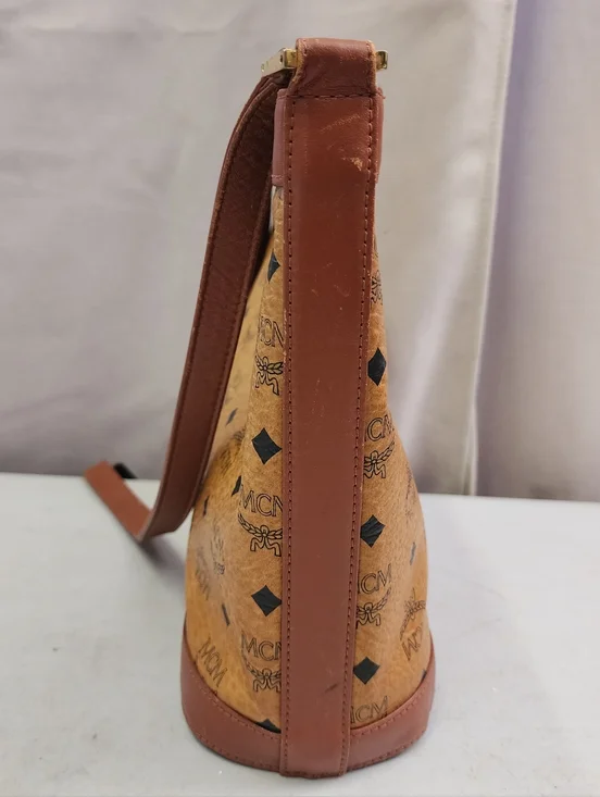 Authentic Vintage Logoglam Cognac Canvas MCM crossbody Shoulder Bag With COA - Picture 4 of 12